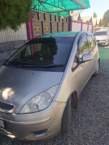 с арашан: Mitsubishi Colt: 2003 г., 1.5 л, Вариатор, Бензин, Хетчбек