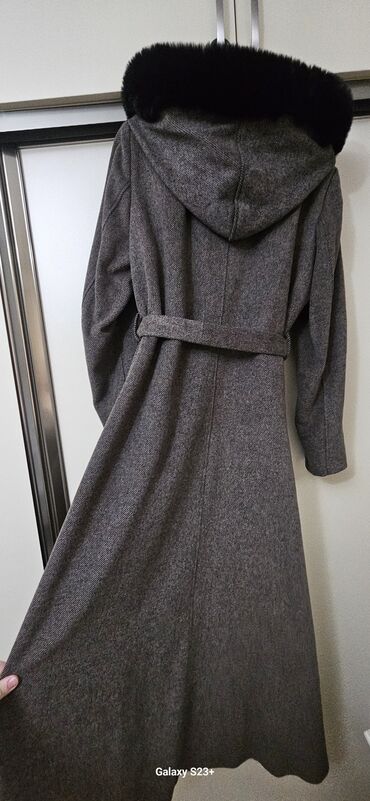 Paltolar: Kapşünlü Palto🧥 Ölçü-48 isti tüklənməyən kumaş yumşaqdı kapşünü -da lalafo.az — 9 Paltolar: Kapşünlü Palto🧥 Ölçü-48 isti tüklənməyən kumaş yumşaqdı kapşünü — 9