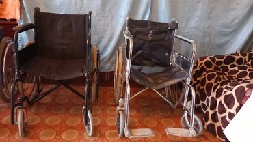 коляска для инвалидов бу: Продаю б/у коляски 
за каждую по 3000сом