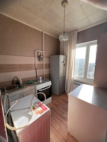 квартира берилет 5мкр: 2 комнаты, 50 м², Индивидуалка, 6 этаж, Старый ремонт