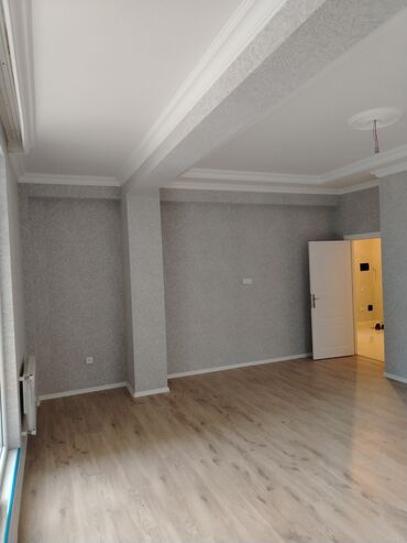 Yeni tikili: Satılır: 2 otaqlı mənzil Radnoy Plan və xüsusiyyətlər: - Geniş işıqlı — 7