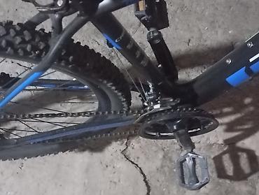 26 velo: Dağ velosipedi – 29” təkərlər, amortizatorlu çəngəl və Shimano — 5