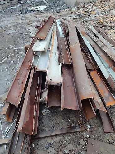 Двутавровая балка: Стальные балки/швеллера, разнокатаные, после демонтажа конструкций. - — 9