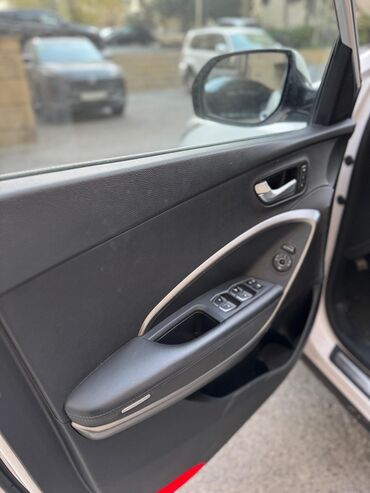 Hyundai: Hyundai Santa Fe: 2 l | 2014 il Ofrouder/SUV — 12