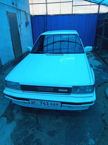 мазда гронос: Nissan Bluebird: 1987 г., 2 л, Механика, Бензин, Хэтчбэк