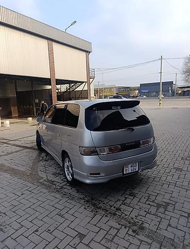 gaia: Toyota Gaia: 2000 г., 2 л, Автомат, Бензин, Минивэн — 3
