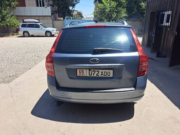 дизель центр: Kia Ceed: 2008 г., 1.6 л, Автомат, Дизель, Универсал