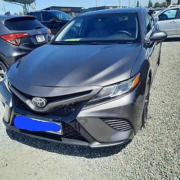 corolla 2018: Toyota Camry: 2018 г., 2.5 л, Типтроник, Бензин, Седан — 2