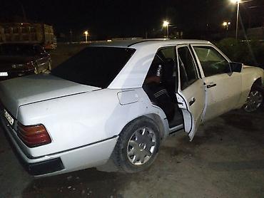 mercedes benz e 200: Mercedes-Benz W124: 1991 г., Механика, Седан — 2