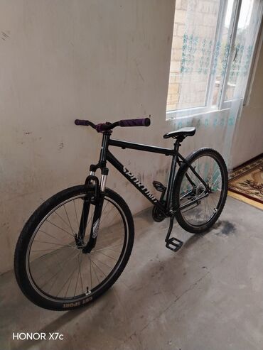 İdman velosipedləri: İşlənmiş Dağ velosipedi 28", sürətlərin sayı: 1, Pulsuz çatdırılma — 3