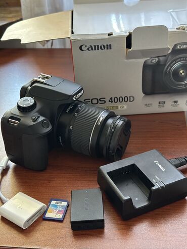 сумка для canon 600d: Kamera canon 4000d az işlənib üzərində 32gb yaddaş kartı verilir və