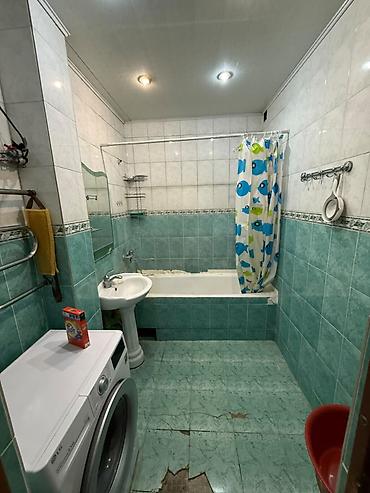 1517: 3 комнаты, 65 м², Восток-5 мкр 106 серия, 3 этаж — 6