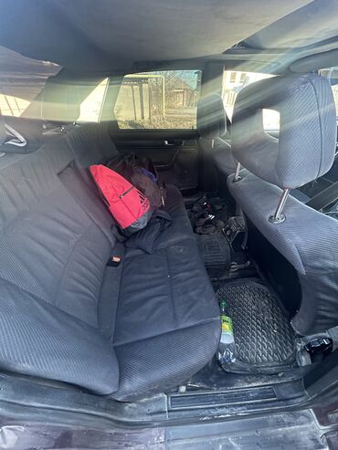 Audi: Audi 100: 1992 г., 2.3 л, Механика, Бензин, Седан — 10