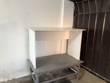 шкаф для белья: Стол, цвет - Белый, Новый