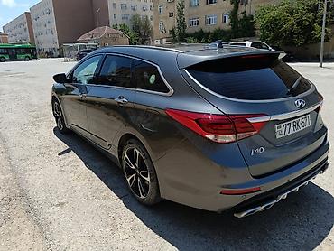 Hyundai: Hyundai i40: 2 l | 2015 il Universal — 16