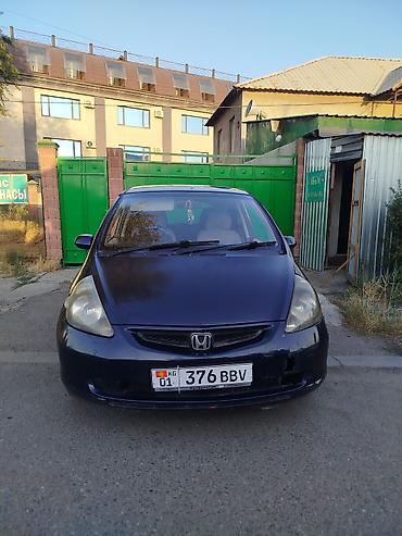 Honda Fit: 2002 г., 1.3 л, Вариатор, Бензин, Хетчбек lalafo.kg да Honda Fit: 2002 г., 1.3 л, Вариатор, Бензин, Хетчбек