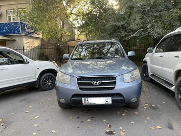 хундай серви: Hyundai Santa Fe – кроссовер с просторным салоном и высоким клиренсом