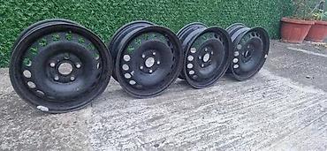 gume za skutere: ČELIČNE FELNE 15TICE 5X112 VW | Fabričke original čelične felne R15 — 2