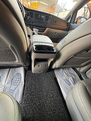 Kia: Kia Carnival: 2019 г., 2.2 л, Автомат, Дизель, Минивэн — 5