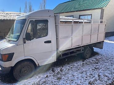 r 21: Mercedes-Benz : 1991 г., 3 л, Механика, Дизель, Бус — 4