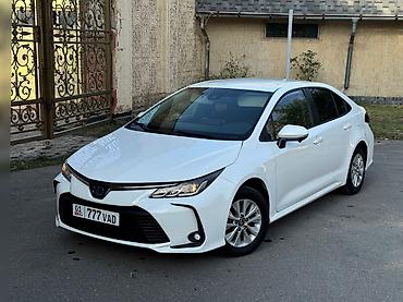 geeli coolray: Toyota Corolla: 2021 г., 1.8 л, Вариатор, Гибрид, Седан — 1