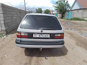 бус т2: Volkswagen Passat Variant: 1991 г., 2 л, Механика, Бензин, Универсал — 5