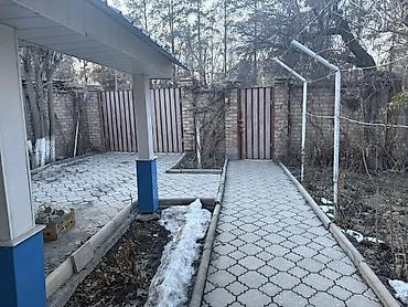 Продажа коттеджей и домов: Продается частный дом 2 этажа, площадь дома и подсобных помещений — 6