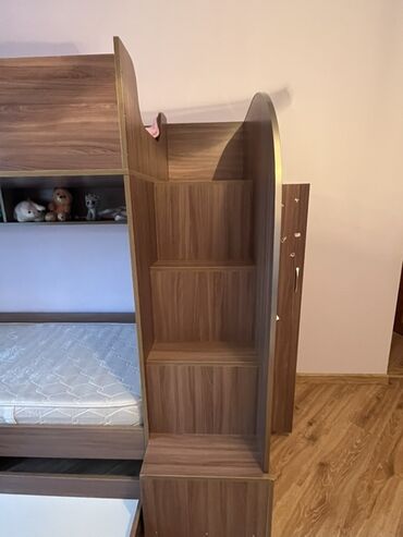 İkimərtəbəli uşaq çarpayıları: Oğlan və qız üçün, İşlənmiş, Çarpayı, Matras ilə, Siyirməli, Laminat — 6