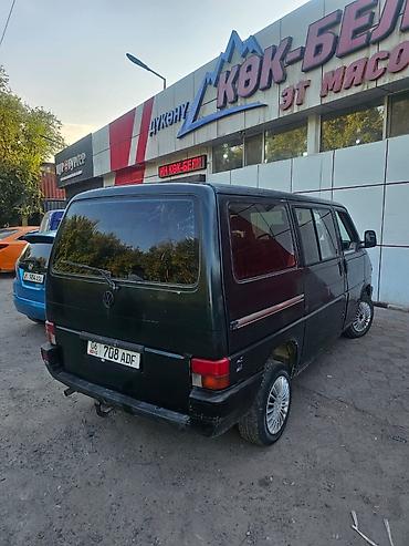 салон т4: Volkswagen Transporter: 1991 г., 2.4 л, Механика, Дизель, Минивэн — 5