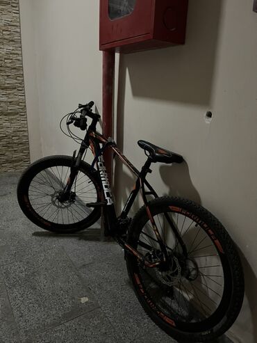 qaçış yolu: İşlənmiş Dağ velosipedi 26", sürətlərin sayı: 7, Ünvandan götürmə