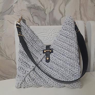 Çantalar: Əl işi toxunma çiyin çantası - Material: qalın, yumşaq trikotaj/örgü — 1