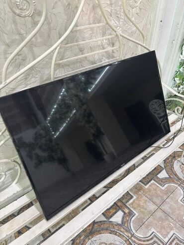 Televizor AİWA. 40 dyüm 102 sm. 300 manat. Ünvandan götürmə-Biləcəri