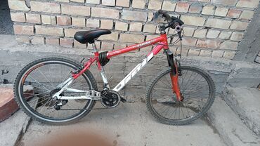 взрослый трёхколёсный велосипед: Продаю велосипед, Б/У