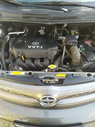 s class 221: Toyota Ist: 2004 г., 1.5 л, Механика, Бензин, Хэтчбэк — 9