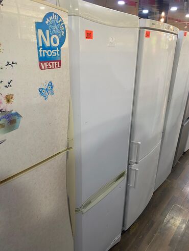 Soyuducular: 2 qapılı Indesit Soyuducu Satılır lalafo.az -da Soyuducular: 2 qapılı Indesit Soyuducu Satılır