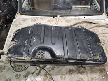 Auto delovi: Rezervoar Lada 2121,21213 Niva br.3 . Polovno, ocuvano. Skinuto sa — 3
