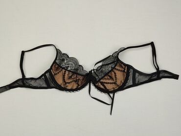 Bras: Bra, 85C, condition - Ideal