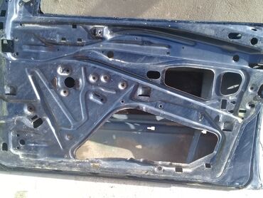 Avtomobil qapıları: Sağ ön, Mercedes-Benz W 124, 1995 il, Almaniya, Ünvandan götürmə — 7