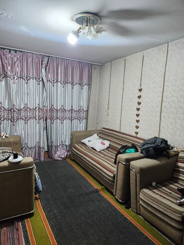 Продажа домов: 2 комнаты, 43 м², 104 серия, 4 этаж, Старый ремонт