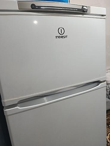 indezit: İşlənmiş 2 qapılı Indesit Soyuducu Satılır, rəng - Ağ — 4