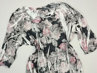 bluzki w różowe kwiaty: Bluzka Damska, 2XL, stan - Dobry