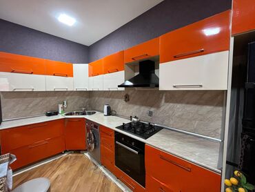 islenmis metbex mebelleri: Mətbəx mebeli satılır təcili. Qiymət 250 azn. Mebelin ümumi ölçüsü 5