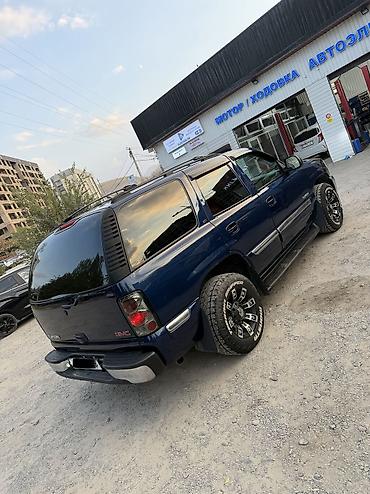 daf 2001: GMC Yukon: 2001 г., 5.3 л, Автомат, Газ — 1