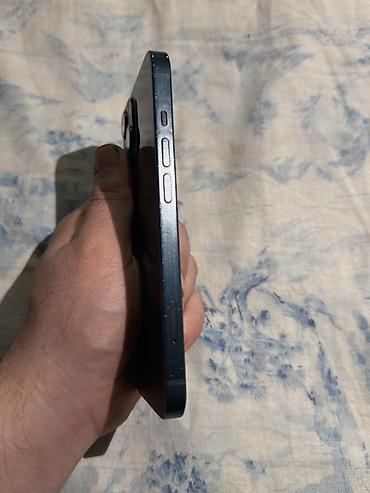 Мобильные телефоны: IPhone 13, Б/у, 256 ГБ, Midnight, Защитное стекло, Чехол, 86 % — 2