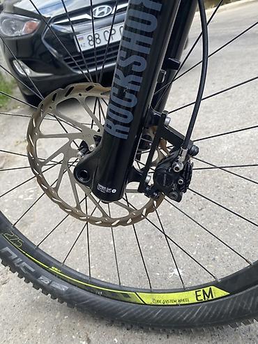 Velosipedlər: Trinx hardtail dağ velosipedi Texniki xüsusiyyətlər: - Çərçivə: Trinx — 6