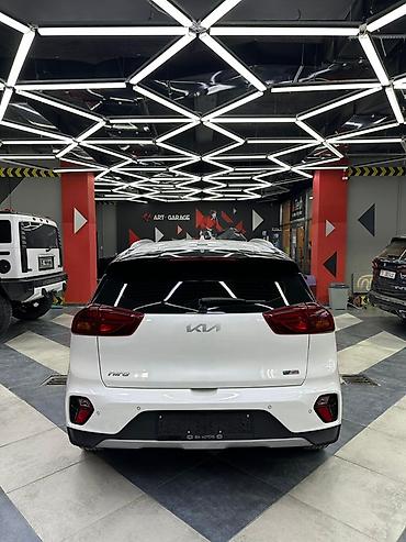 Kia: Kia Niro: 2021 г., 1.6 л, Робот, Гибрид, Кроссовер — 6