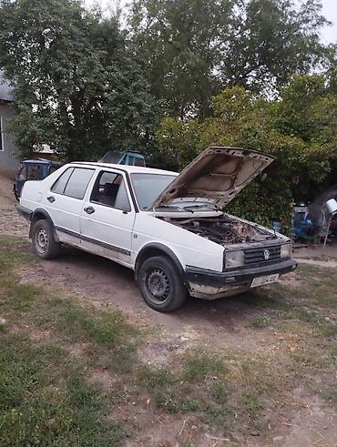 водные квадроциклы: Volkswagen Jetta: 1984 г., Седан — 4