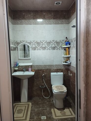 Həyət evləri və villaların satışı: Binəqədi qəs. 4 otaqlı, 100 kv. m, Yeni təmirli — 17