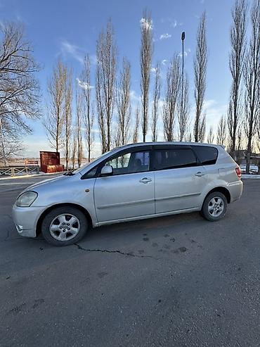 Toyota: Toyota Ipsum: 2002 г., Автомат, Минивэн — 6