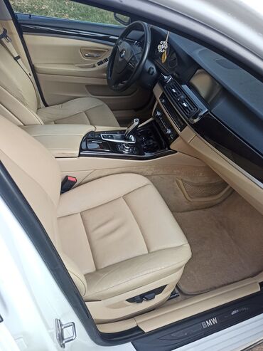 BMW: BMW 5 series: 2 l | 2012 il Sedan — 7